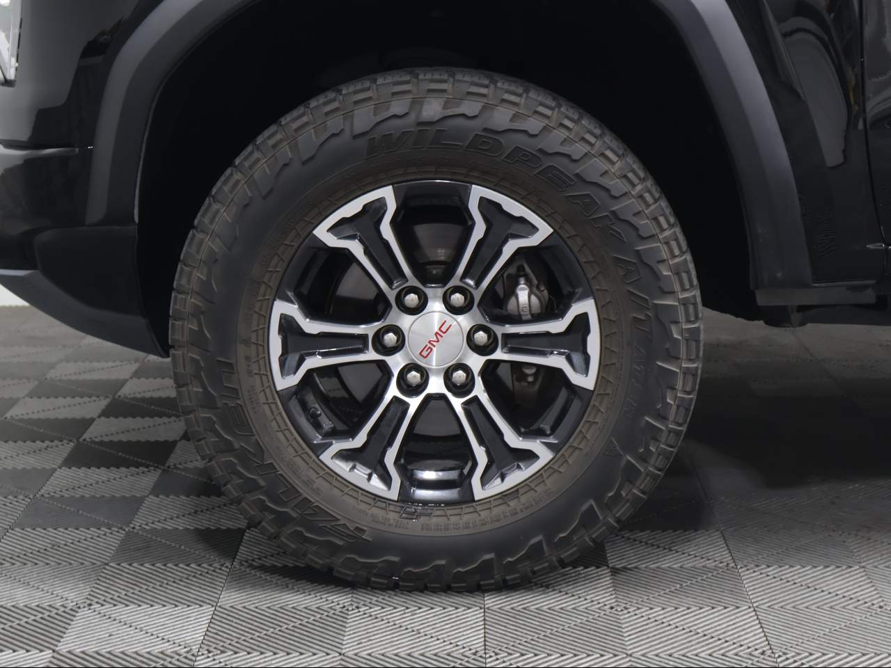 2023 GMC Canyon AT4 Crew Cab
