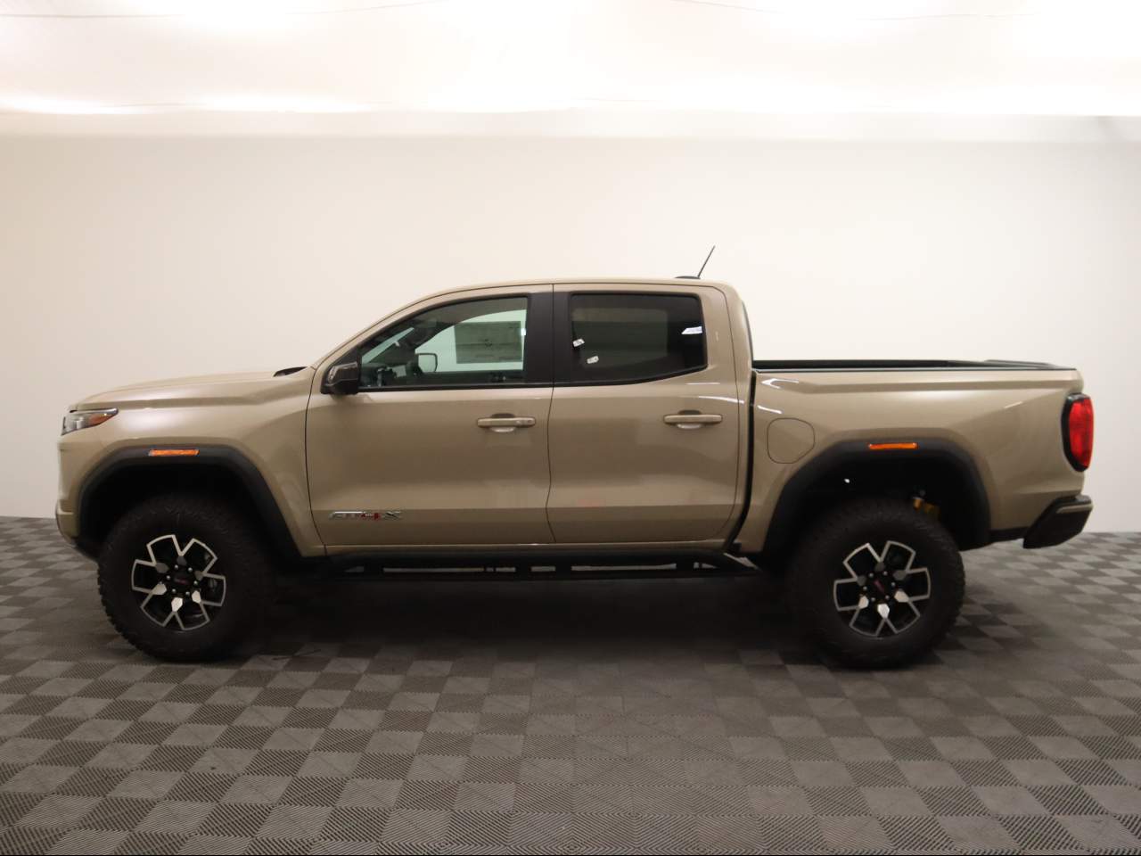 2024 GMC Canyon AT4X 4WD