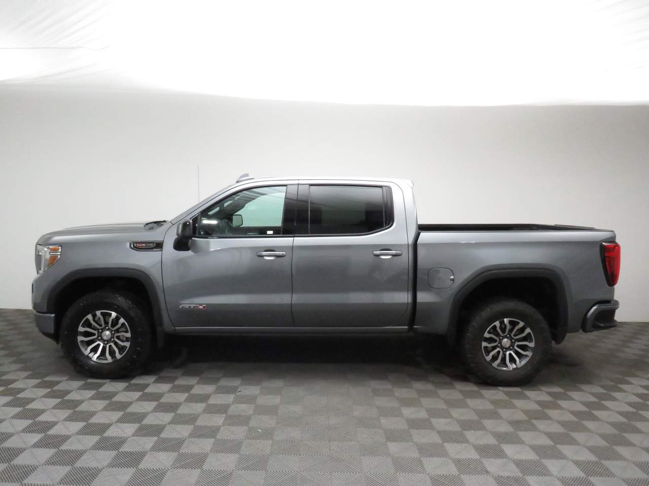 2020 GMC Sierra 1500 AT4 Crew Cab
