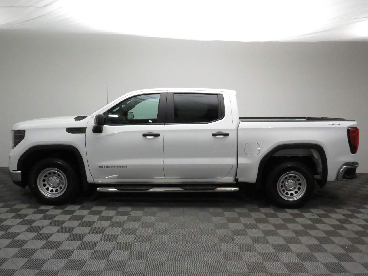 2023 GMC Sierra 1500 Pro Crew Cab