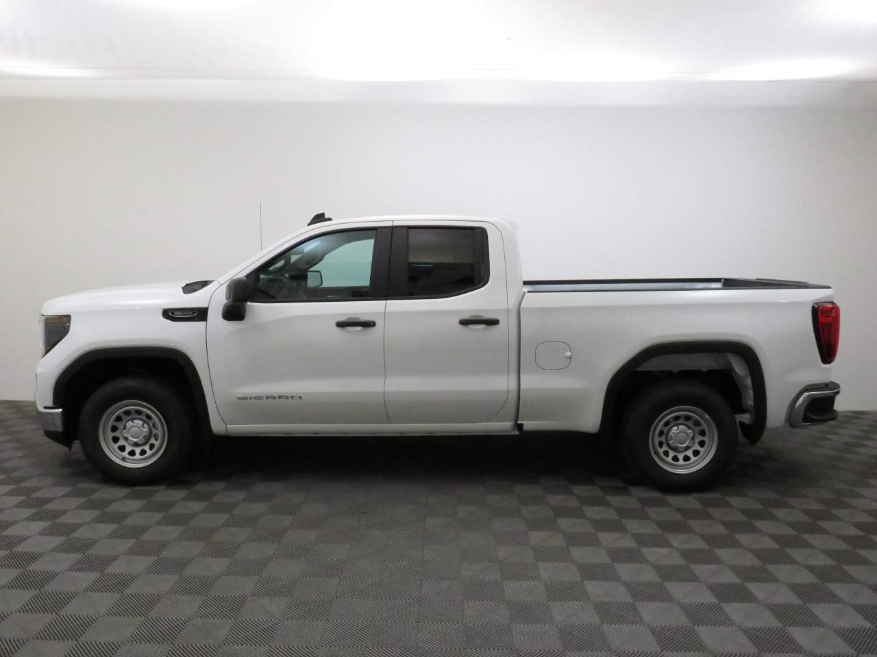 2025 GMC Sierra 1500 Double Cab Pro