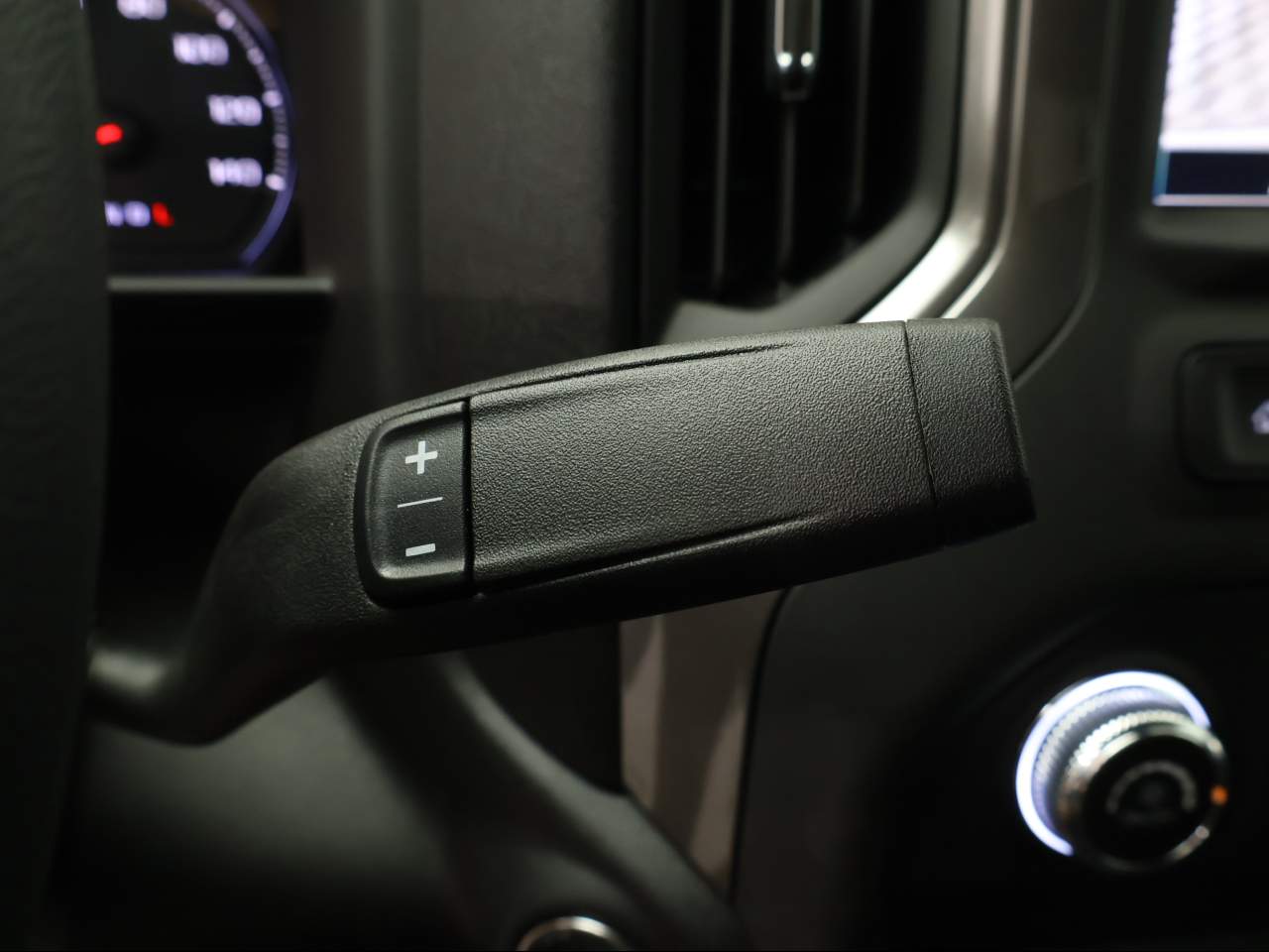 2026 GMC Sierra 1500 Double Cab Pro 4WD