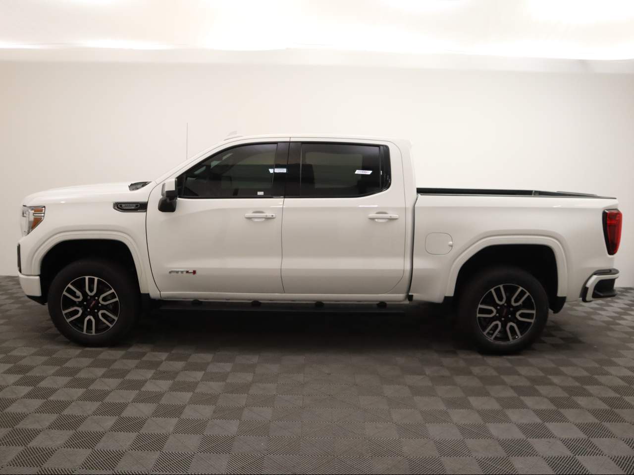 2021 GMC Sierra 1500 AT4 Crew Cab