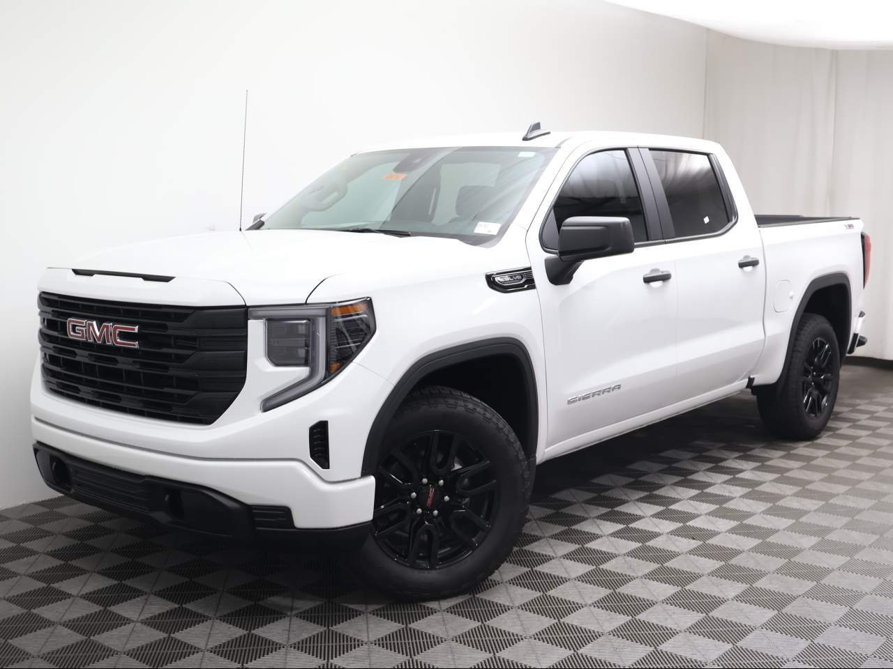 2026 GMC Sierra 1500 Crew Cab Pro 4WD