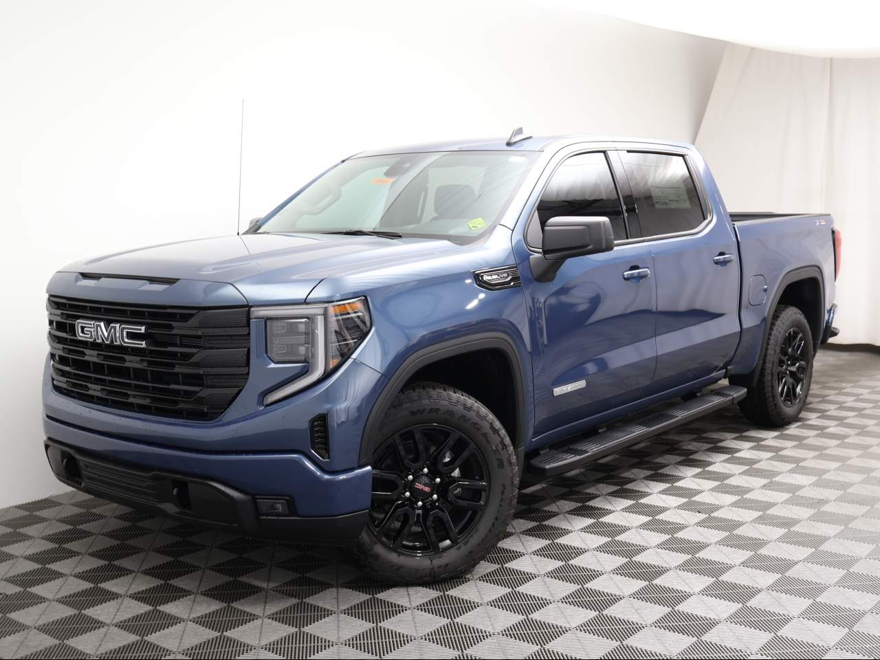 2026 GMC Sierra 1500 Crew Cab Elevation 4WD