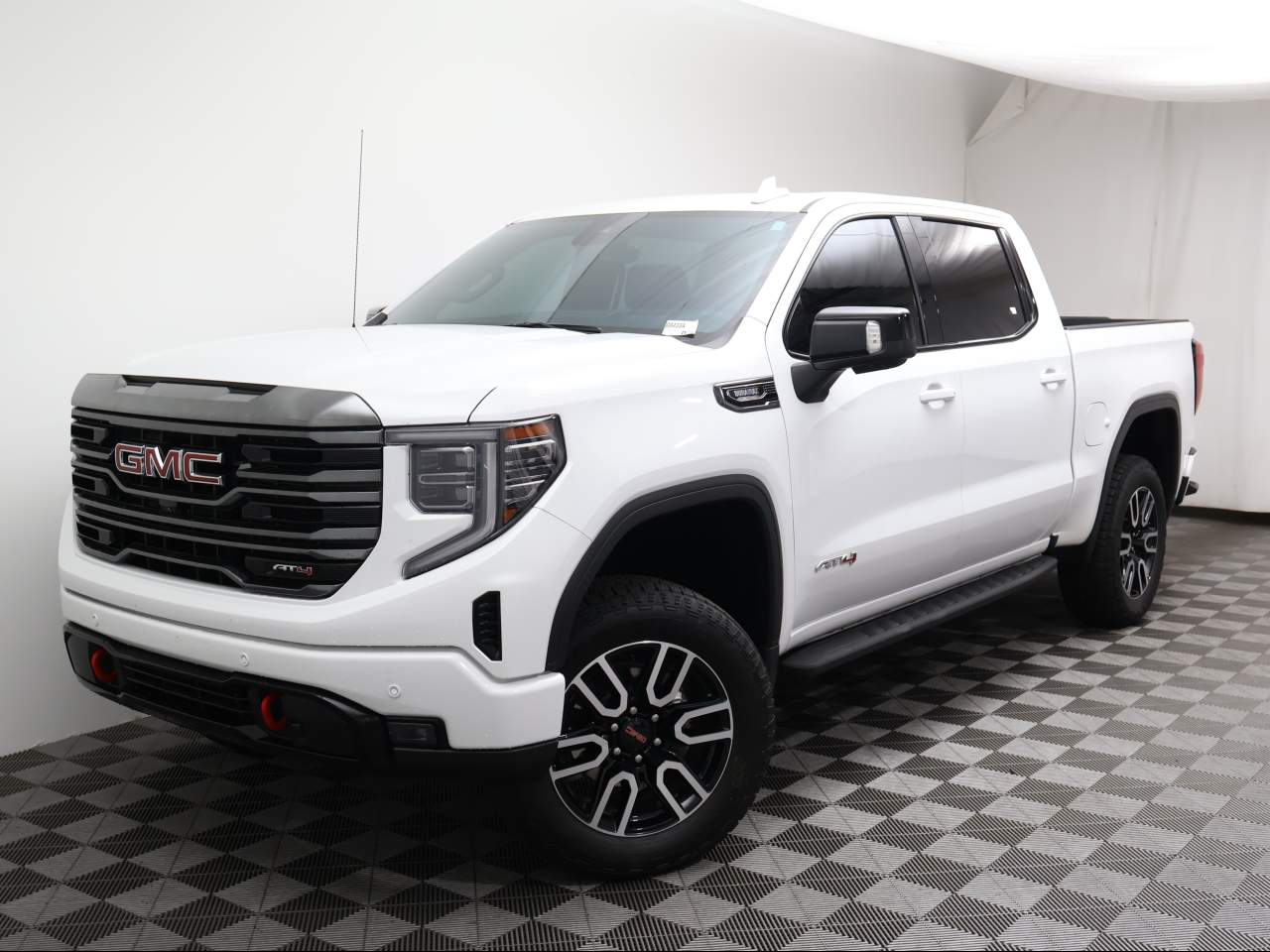 2023 GMC Sierra 1500 AT4 Crew Cab