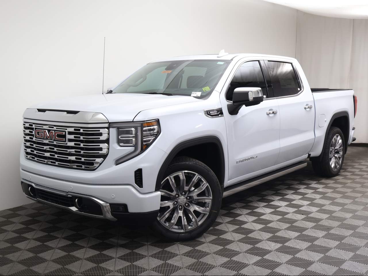 2026 GMC Sierra 1500 Crew Cab Denali 4WD