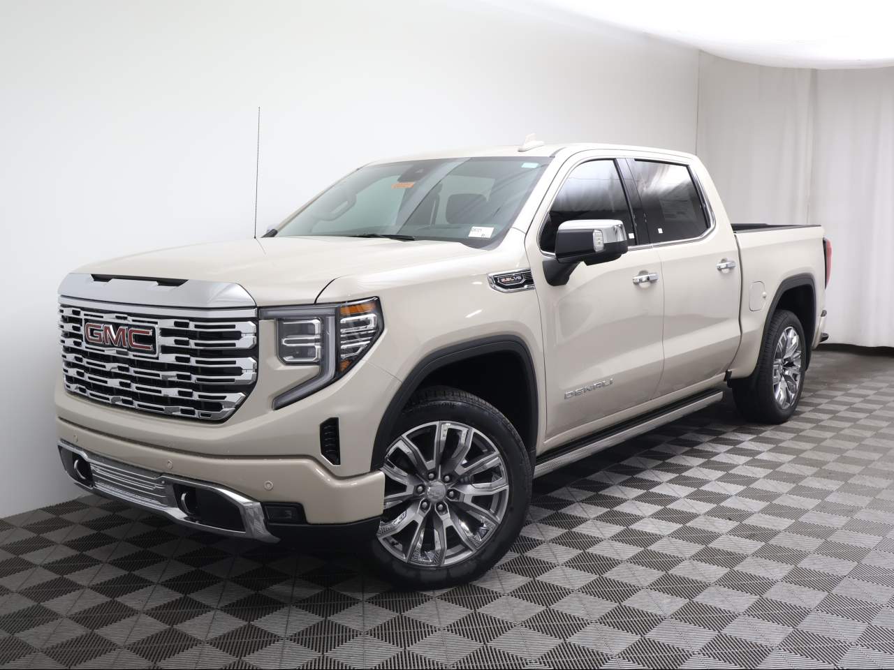 2026 GMC Sierra 1500 Crew Cab Denali 4WD