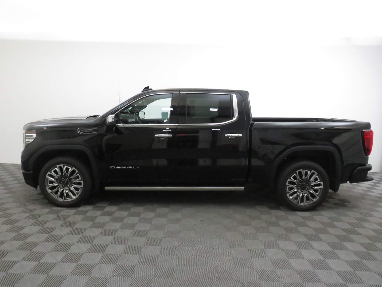 2024 GMC Sierra 1500 Crew Cab Denali Ultimate 4WD