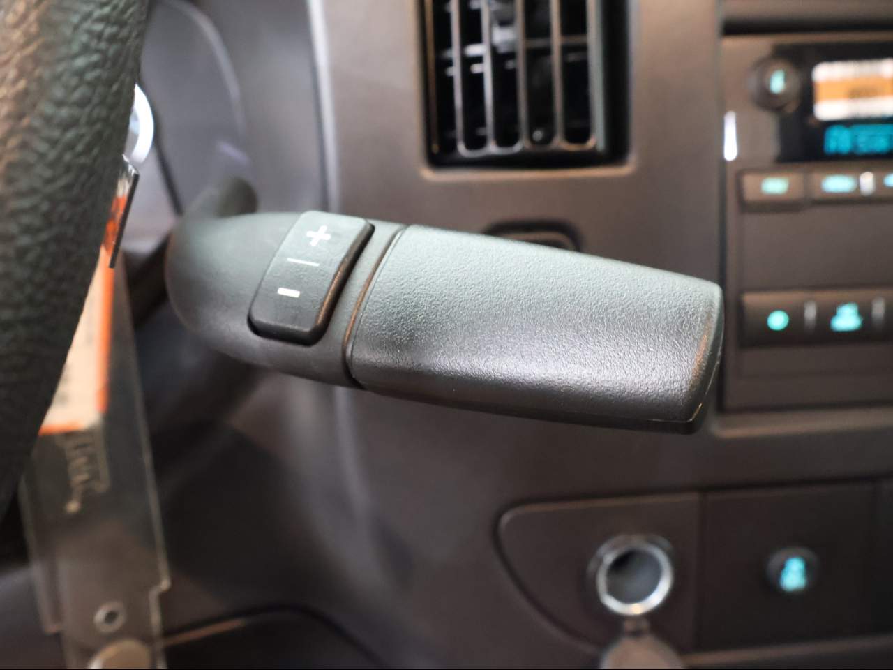 2026 GMC Savana 2500