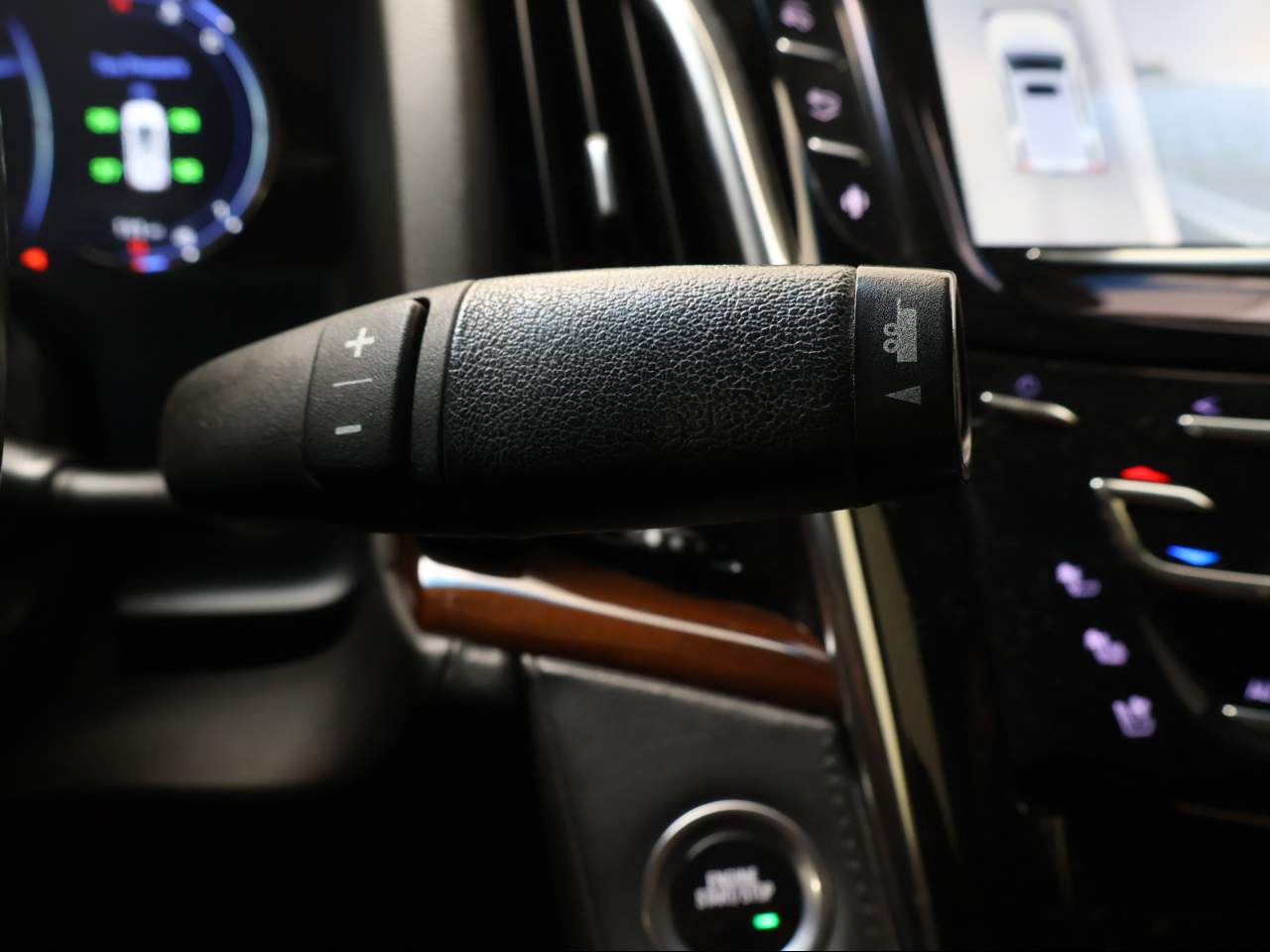 2016 Cadillac Escalade Luxury Collection