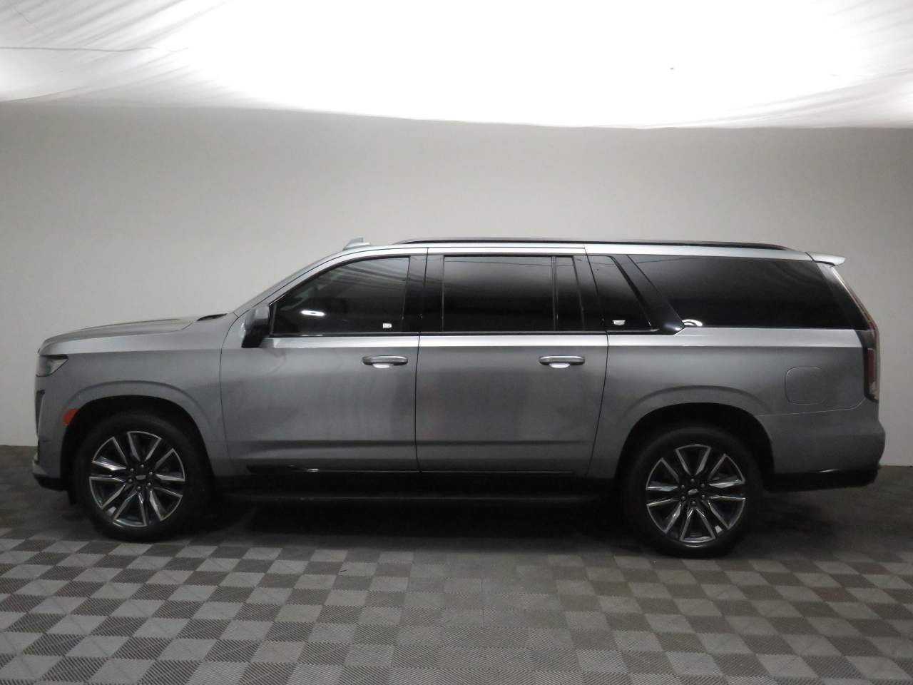 2023 Cadillac Escalade ESV Sport