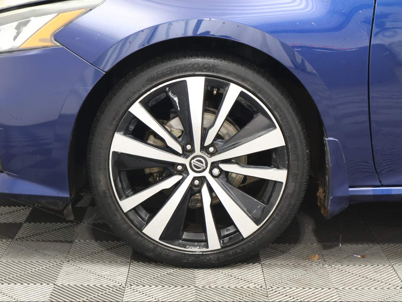 2020 Nissan Altima 2.5 SR