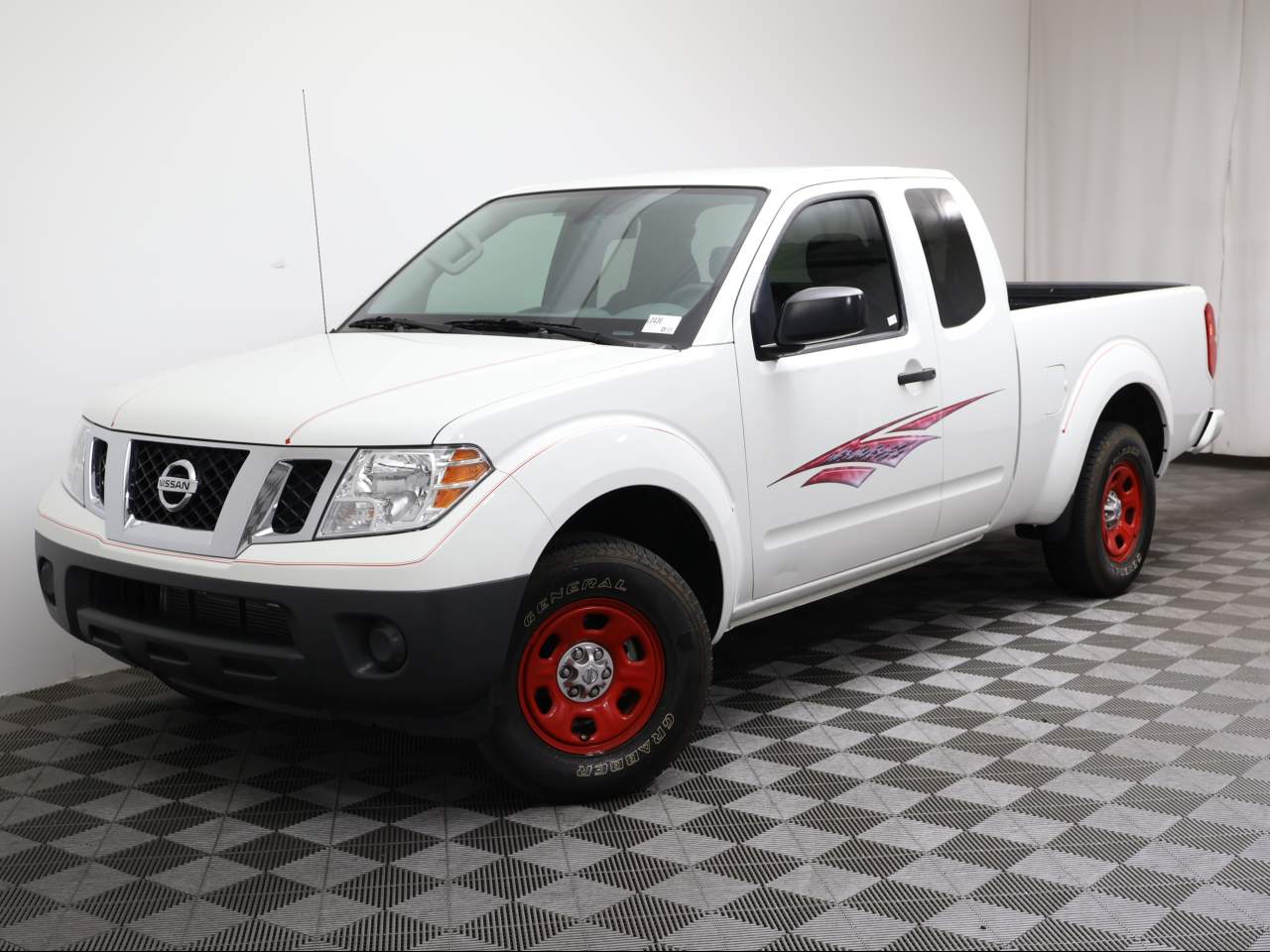 2019 Nissan Frontier 2.5 S King Cab 4X2 AT's photo
