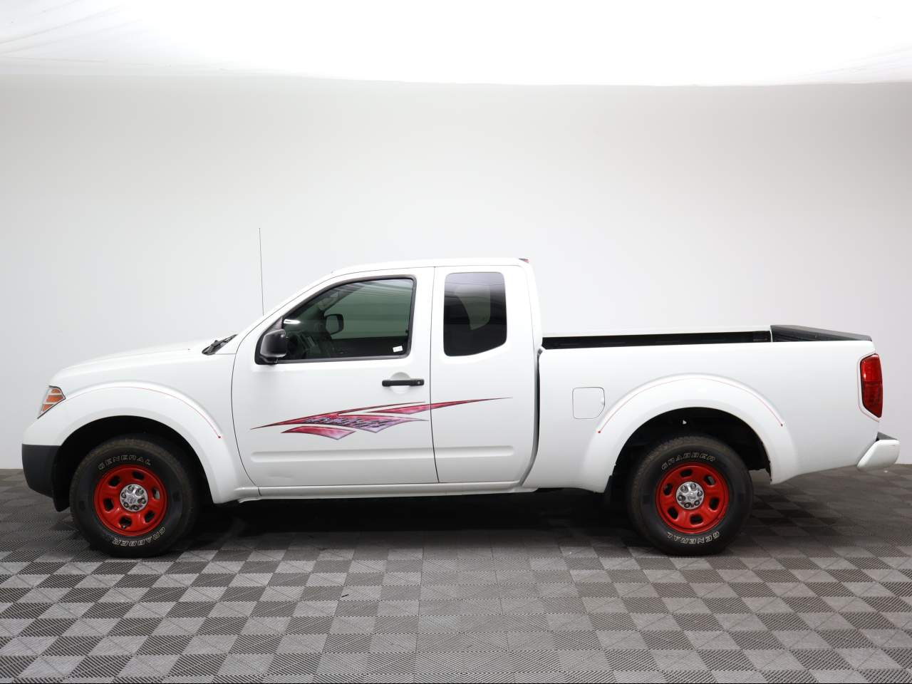 2019 Nissan Frontier S Extended Cab