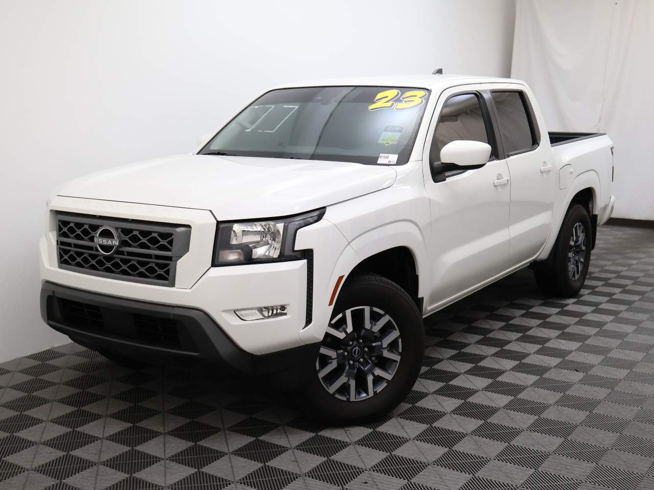 2023 Nissan Frontier SV Crew Cab