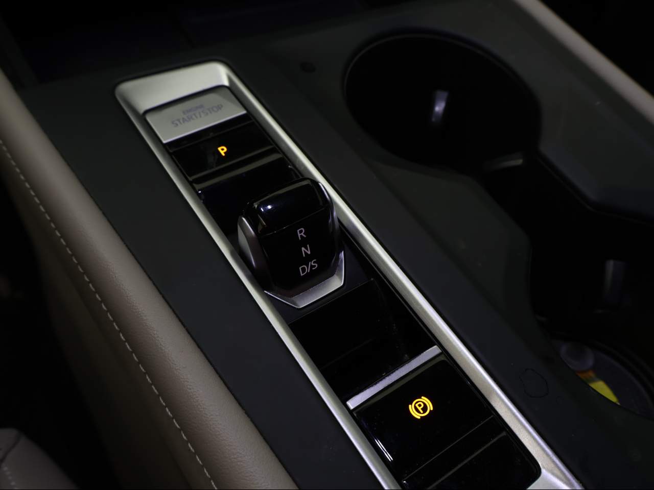2024 Volkswagen Atlas SE