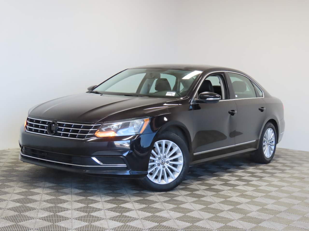 2017 Volkswagen Passat 1.8T SE
