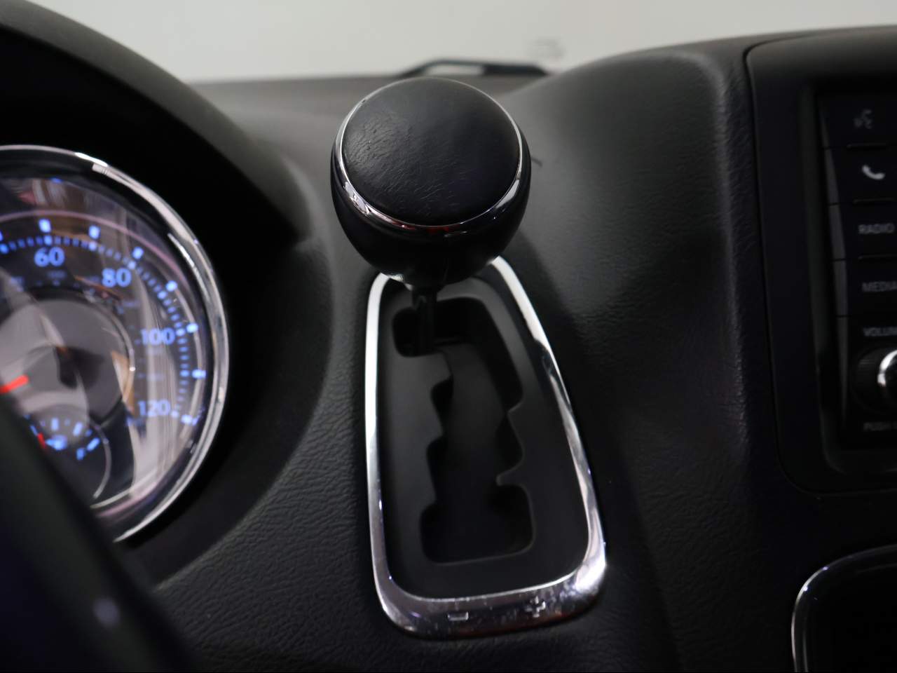 2013 Chrysler Town and Country Touring