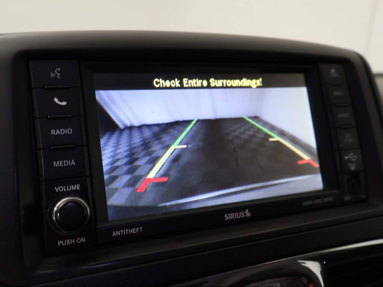 2013 Chrysler Town & Country Touring - Photo 15