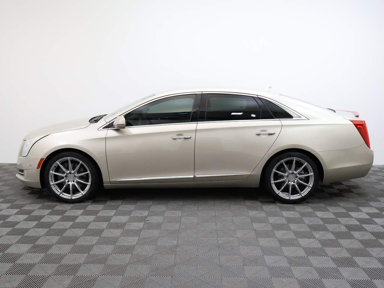 2014 Cadillac XTS Luxury Collection