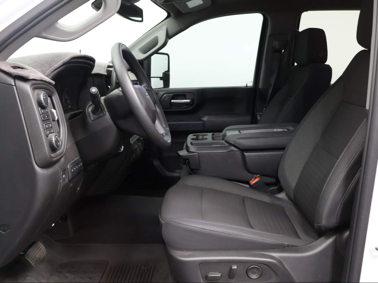 2025 Chevrolet Silverado 2500HD Custom - Photo 8
