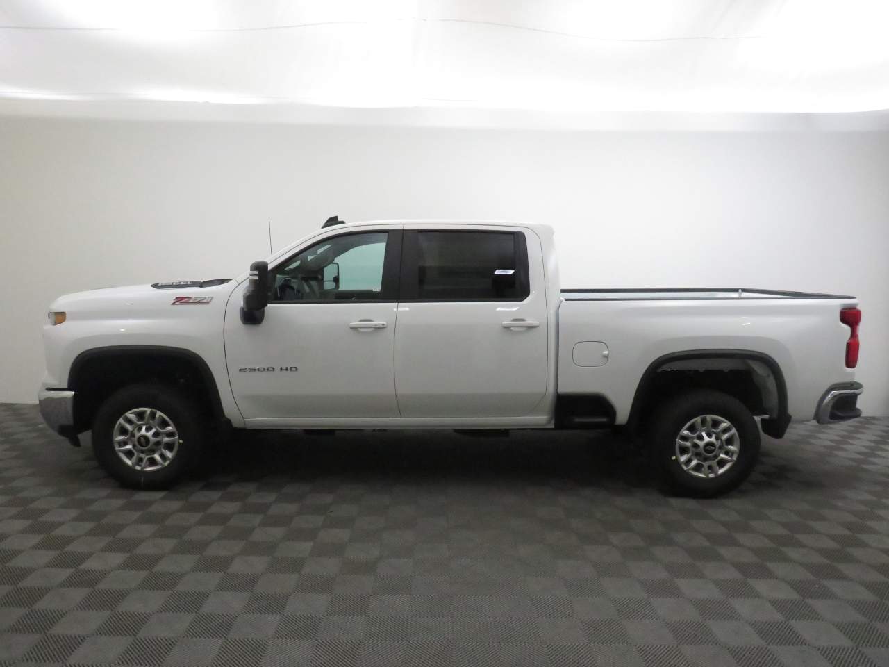 2025 Chevrolet Silverado 2500HD Crew Cab 1LT 4WD