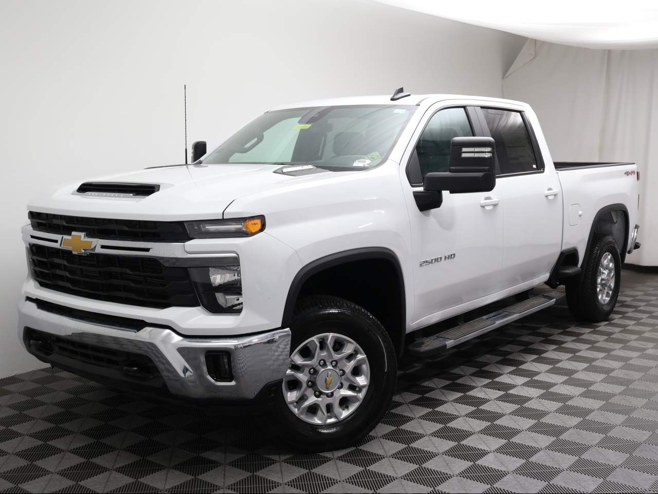 2025 Chevrolet Silverado 2500HD Crew Cab 1LT 4WD