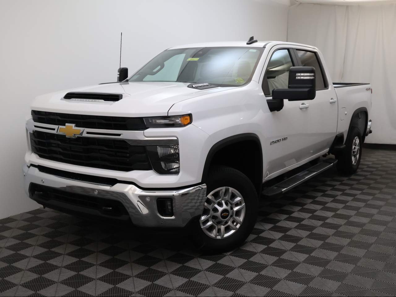 2025 Chevrolet Silverado 2500HD Crew Cab 1LT 4WD