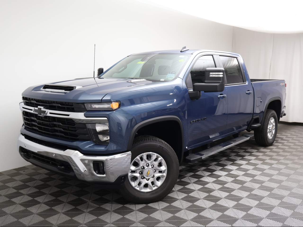 2026 Chevrolet Silverado 2500HD Crew Cab 1LT 4WD
