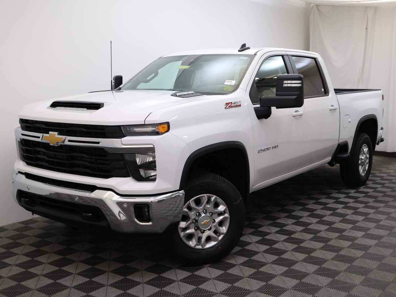 2025 Chevrolet Silverado 2500HD Crew Cab 1LT 4WD