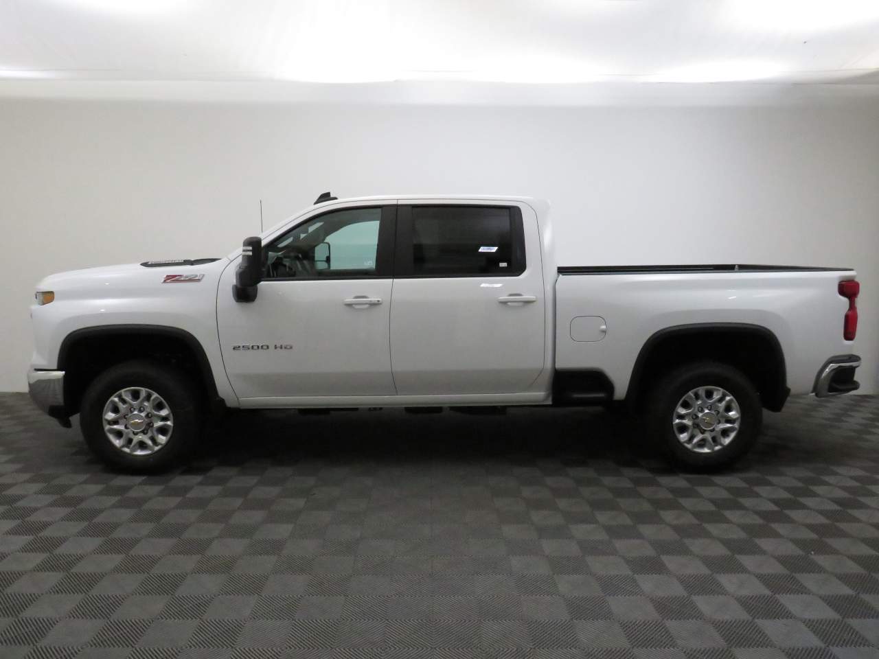 2025 Chevrolet Silverado 2500HD Crew Cab 1LT 4WD