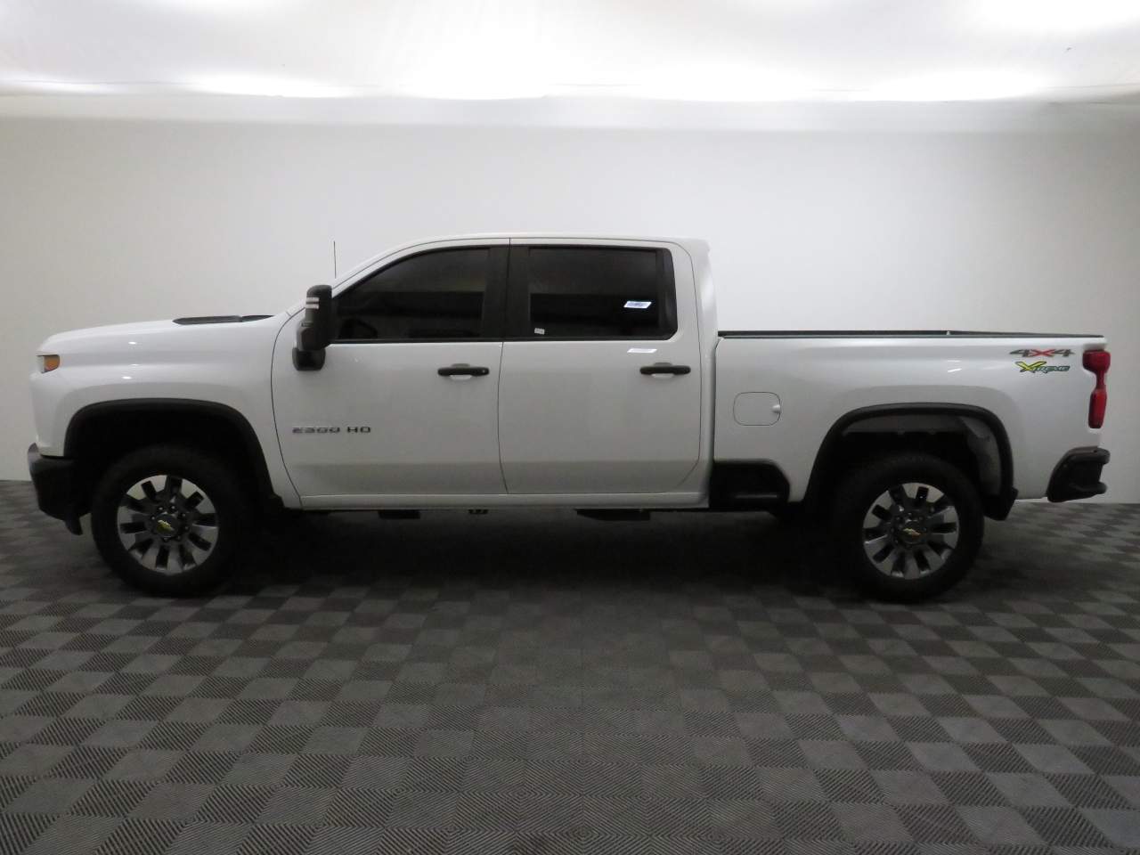 2022 Chevrolet Silverado 2500HD Custom Crew Cab