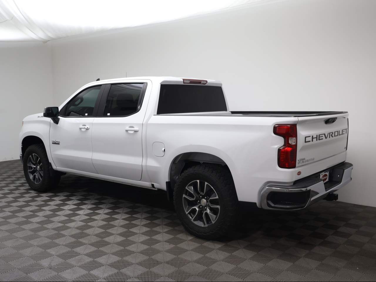 2022 Chevrolet Silverado 1500 LT Crew Cab