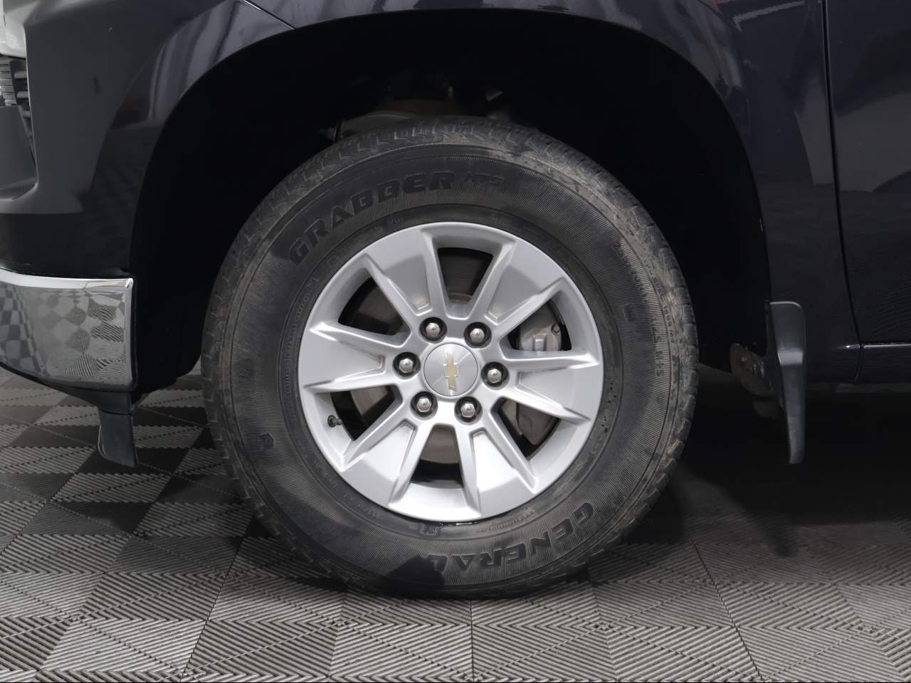 2023 Chevrolet Silverado 1500 LT Crew Cab