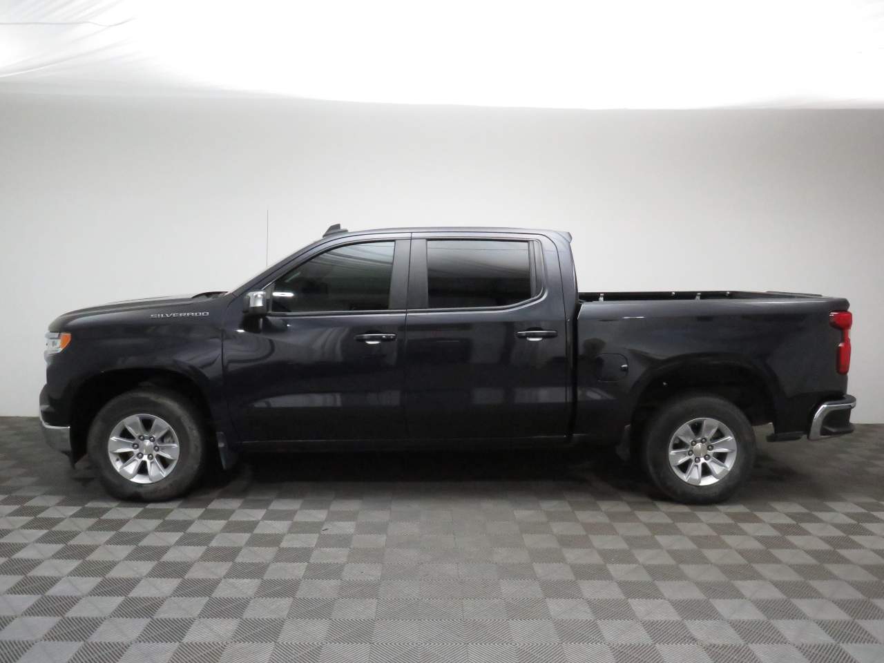 2023 Chevrolet Silverado 1500 LT Crew Cab
