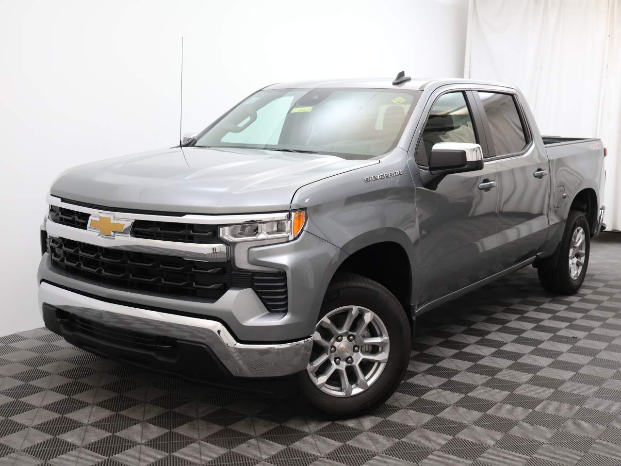 2024 Chevrolet Silverado 1500 Crew Cab 1LT 4WD