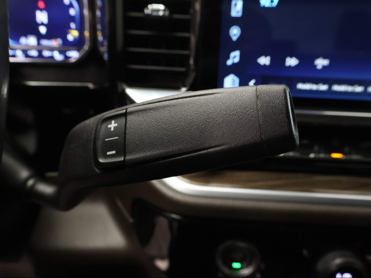 2022 Chevrolet Silverado 1500 LT Crew Cab