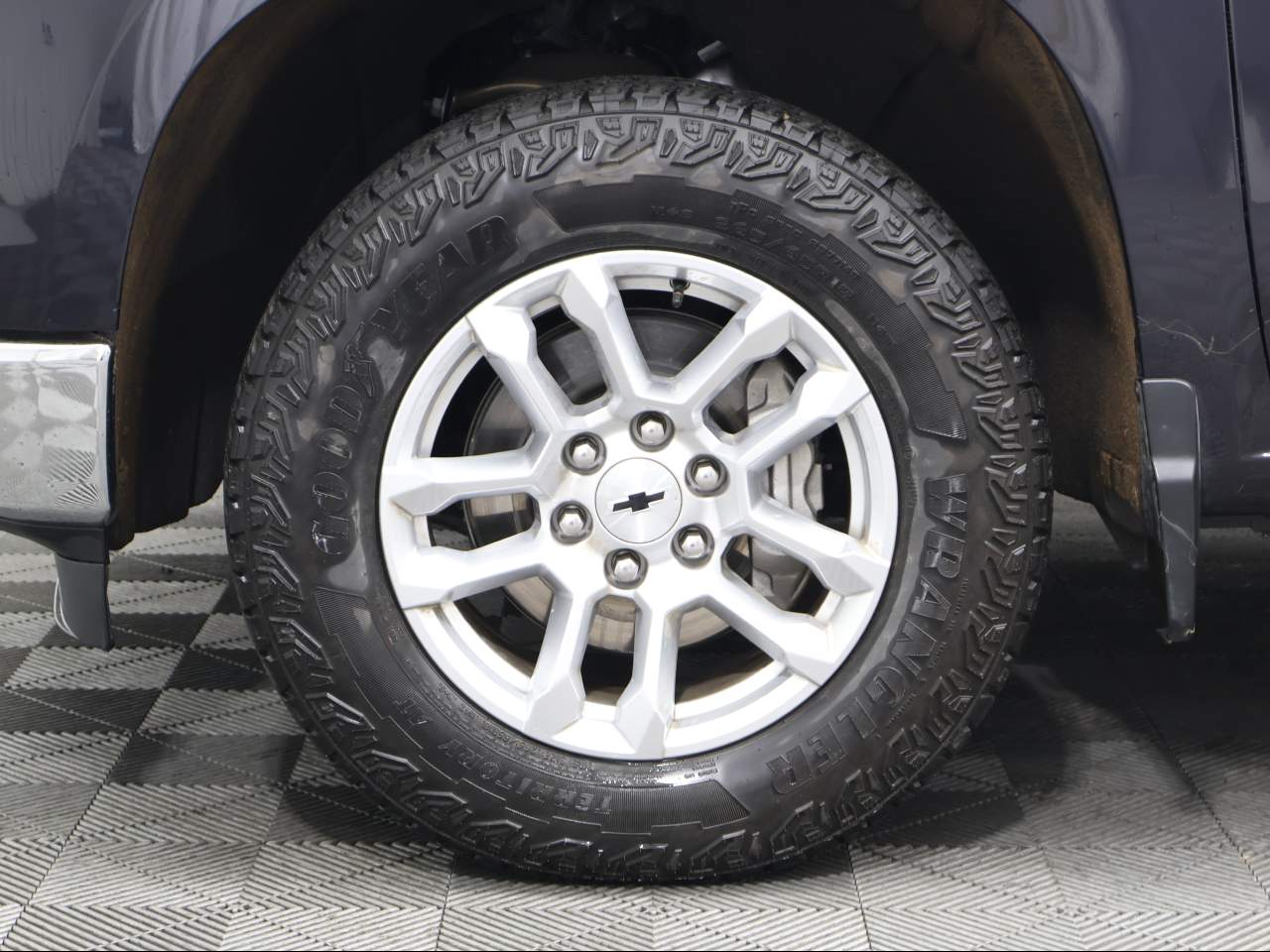 2022 Chevrolet Silverado 1500 LT Crew Cab