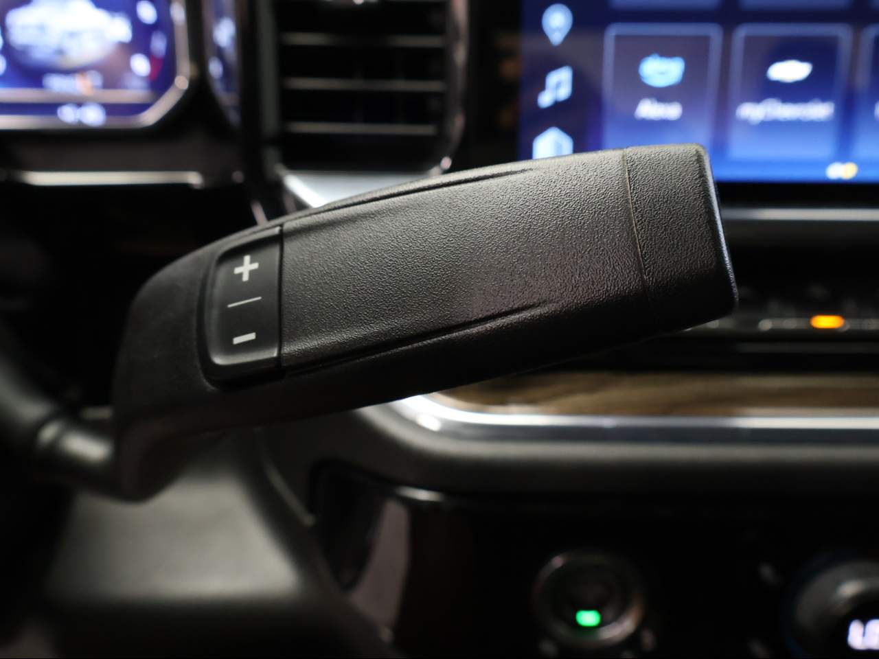 2024 Chevrolet Silverado 1500 RST Crew Cab