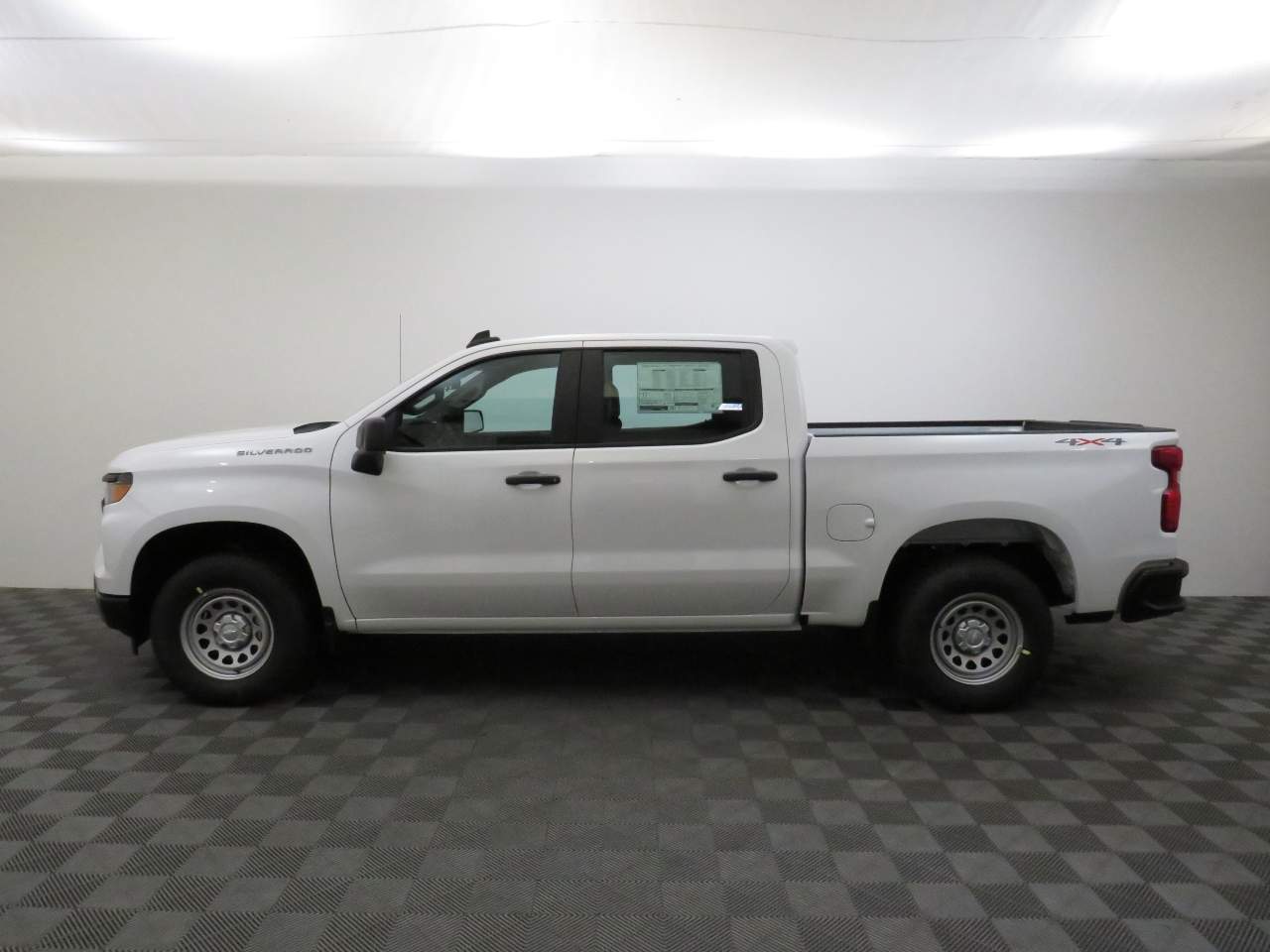 2025 Chevrolet Silverado 1500 Crew Cab Work Truck 4WD