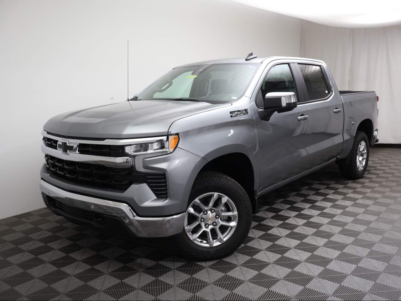 2026 Chevrolet Silverado 1500 Crew Cab 1LT 4WD