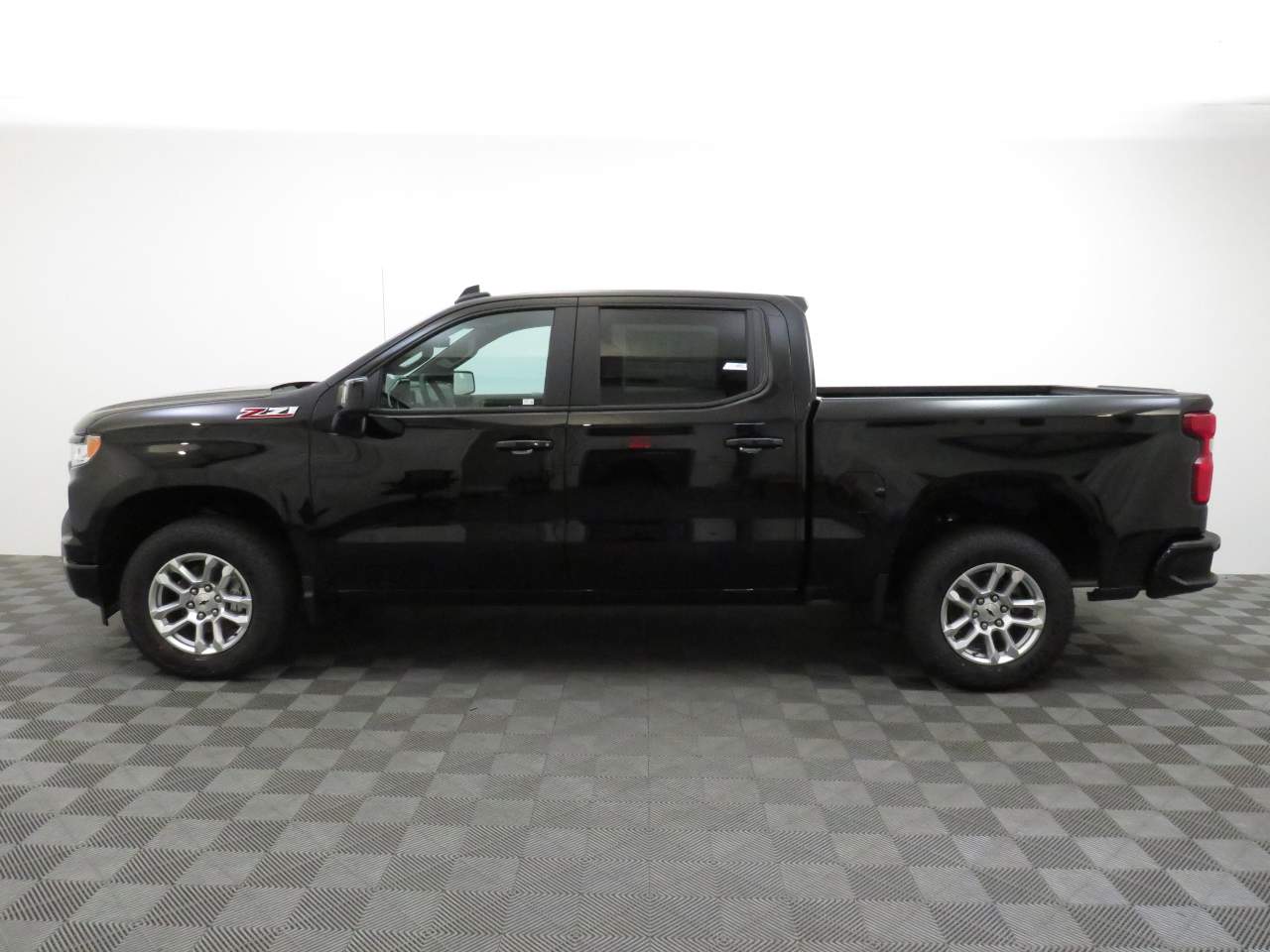 2025 Chevrolet Silverado 1500 Crew Cab RST 4WD