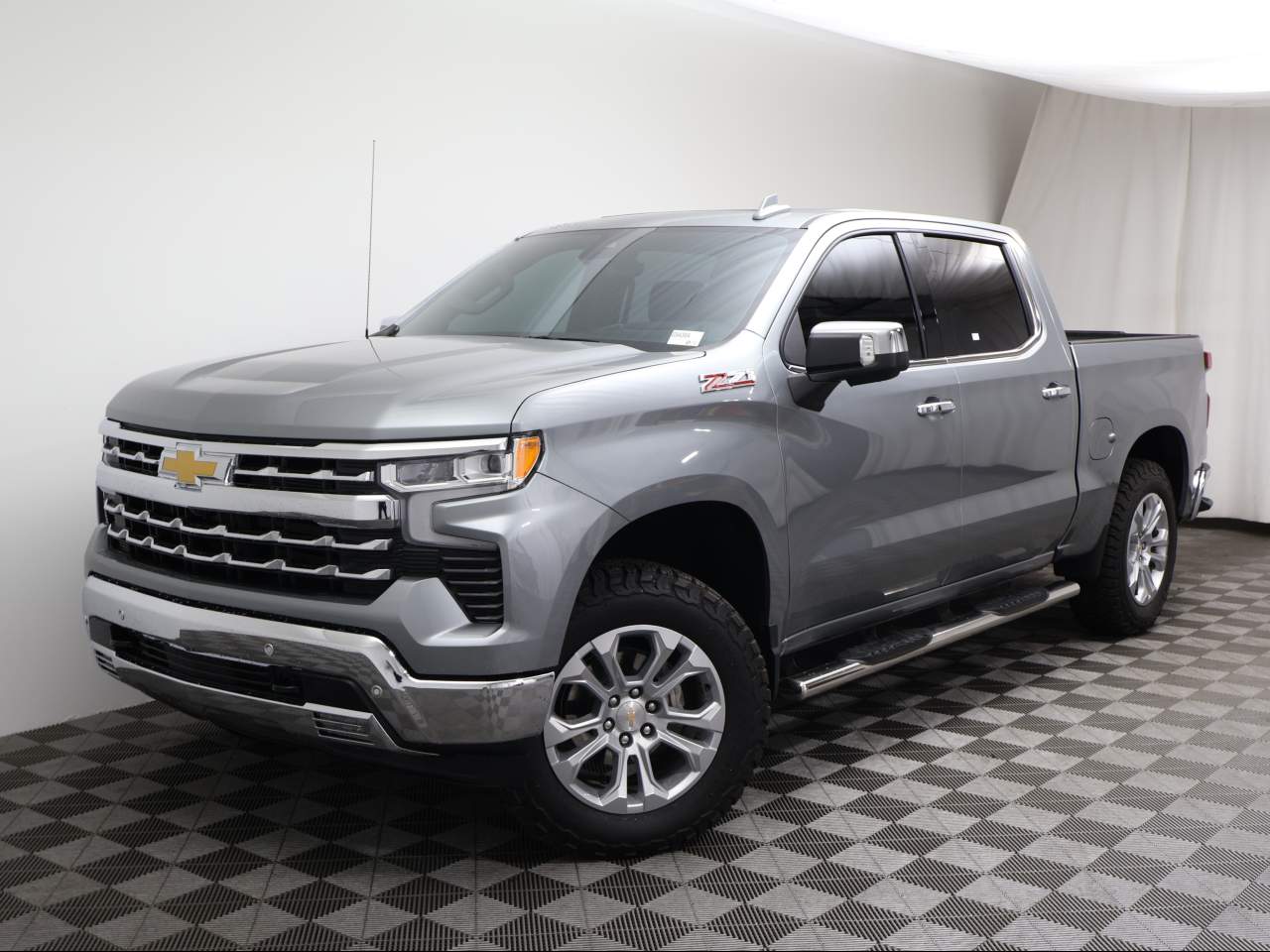 2025 Chevrolet Silverado 1500 LTZ Crew Cab