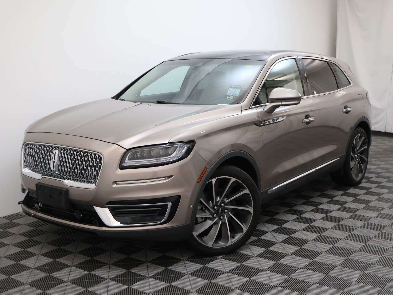 2019 Lincoln Nautilus Reserve