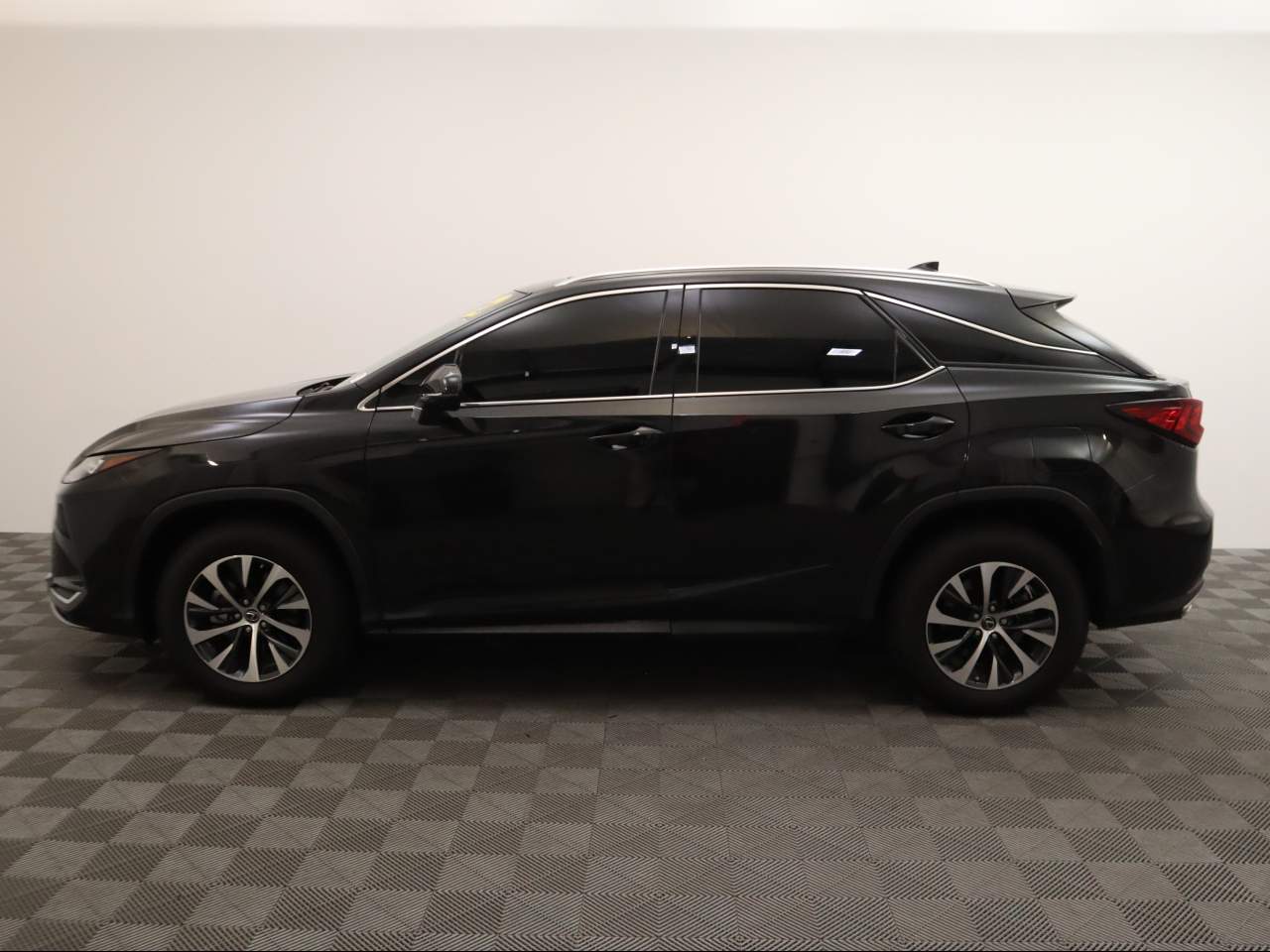 Used 2022 Lexus RX 350 with VIN 2T2HZMAAXNC242584 for sale in Yuma, AZ