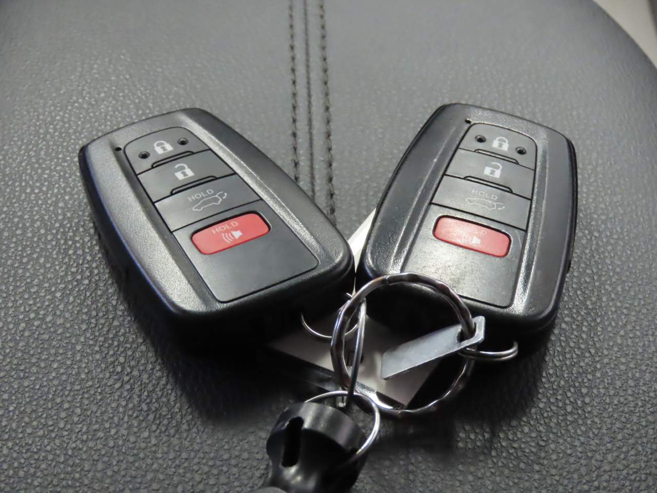 2023 Toyota RAV4 Limited
