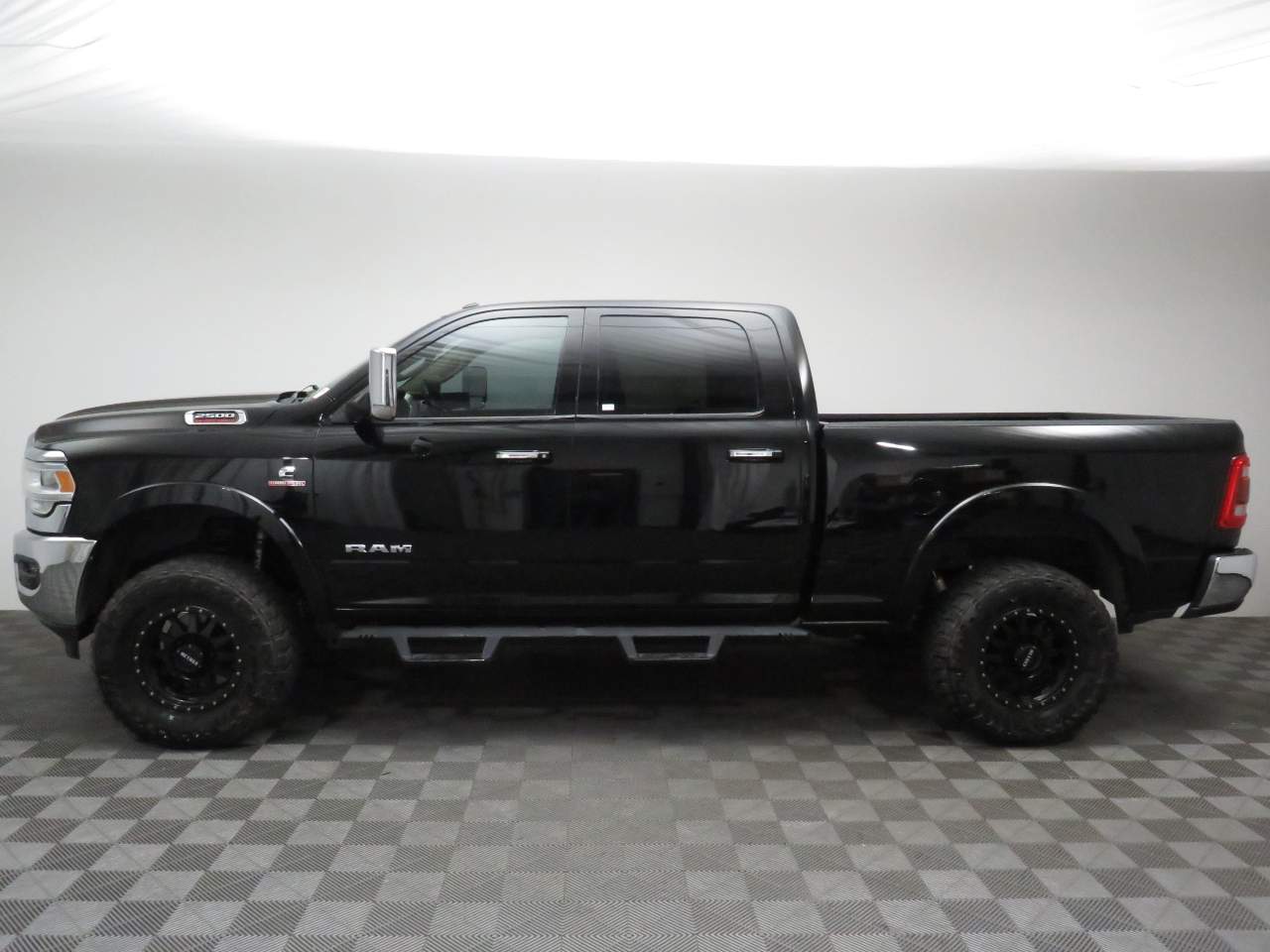 2019 Ram 2500 Laramie Crew Cab