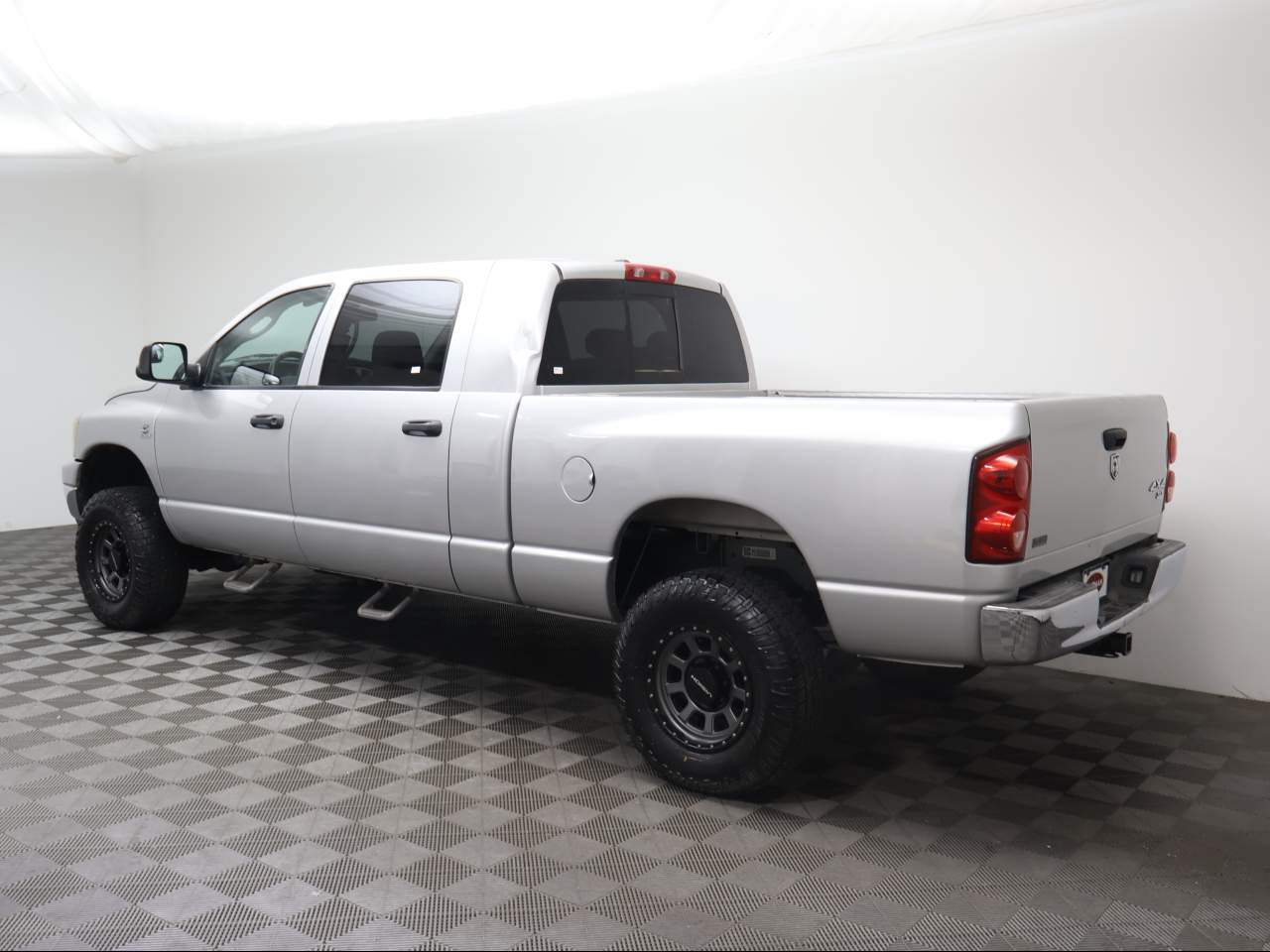 2008 Dodge Ram 2500 SXT Crew Cab