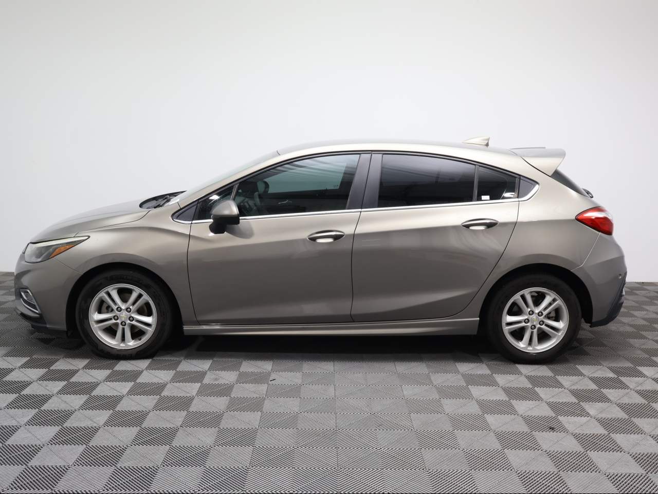 2018 Chevrolet Cruze LT Auto